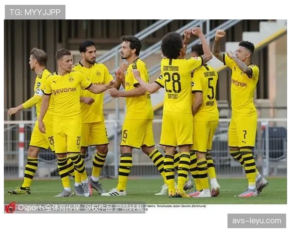 德甲：多特蒙德3-0完胜莱比锡，桑乔一传一射，巩固欧冠席位
